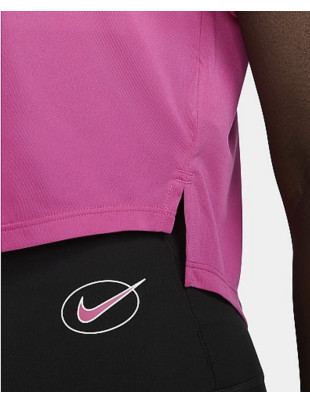 Женская футболка Nike М Розовая 443-